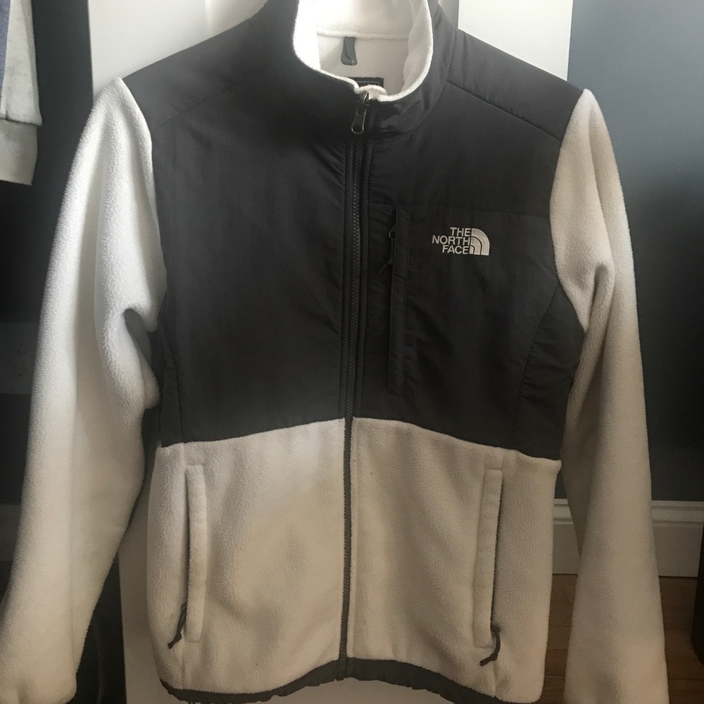 Women’s North Face fleece